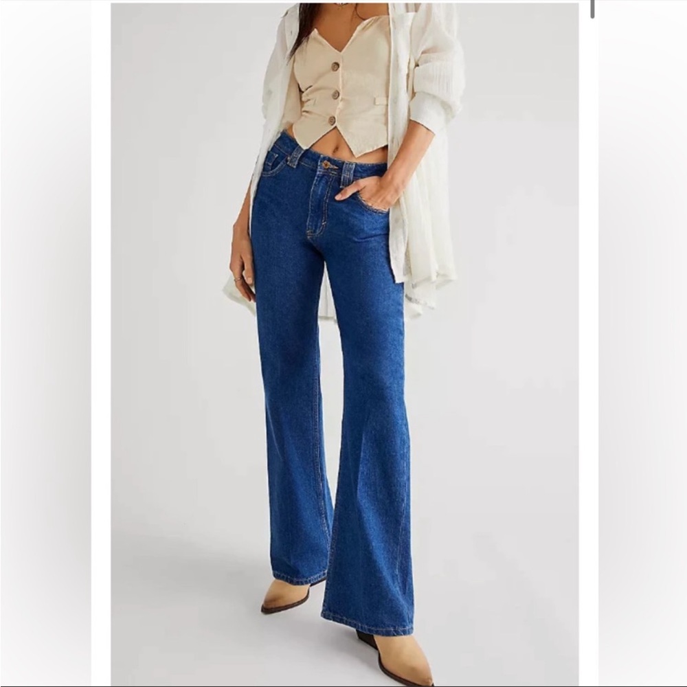 Free People we the free Ava High Rise Bootcut jeans